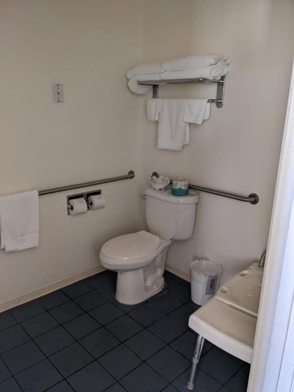 Lighthouse Inn image 27