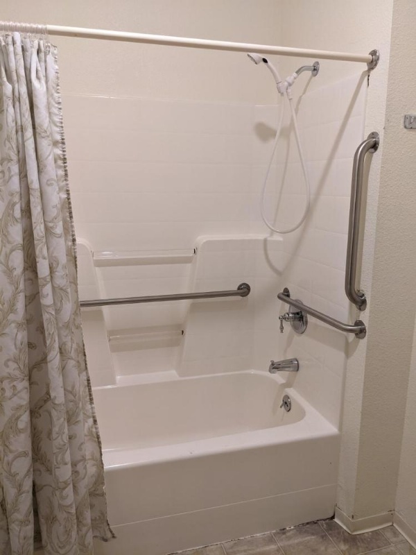 Lighthouse Inn image 28